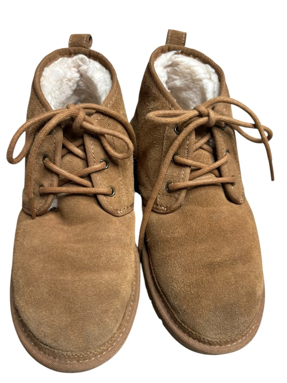 UGG boots Men's Neumel Classic short Chestnut brown size 9